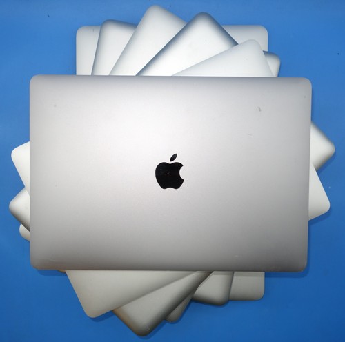 Apple macbooks job lot - -,