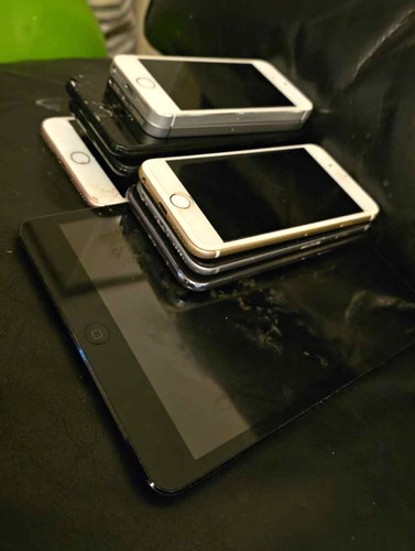 Apple samsung blackberry - blackberry, mixed