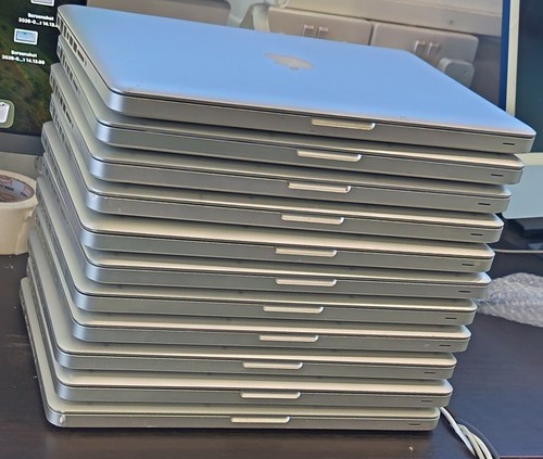 Job lot apple macbook - of,