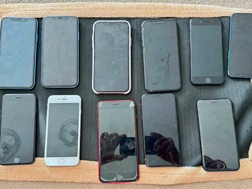 Apple iphone mixed job - mixed,
