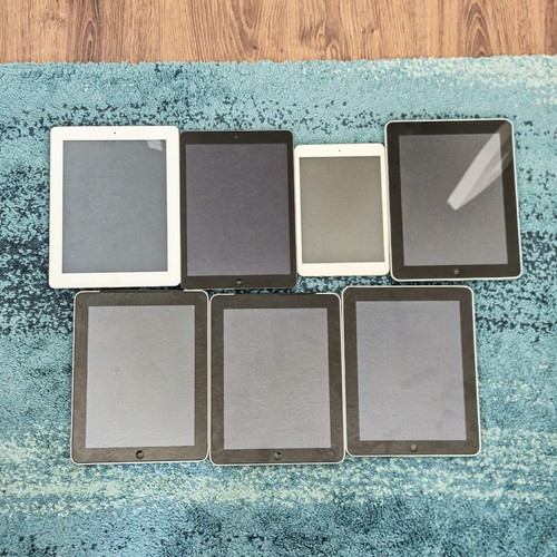 Apple ipad joblot mixed - apple,