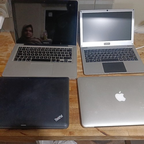Job lot laptops - job, of