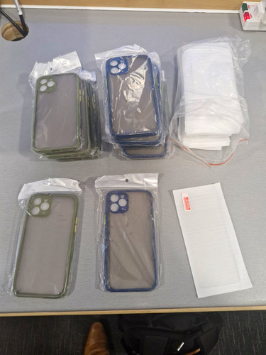 Joblot transparent back - transparent, cases
