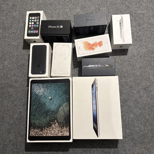 Apple boxes joblot - boxes, ipad